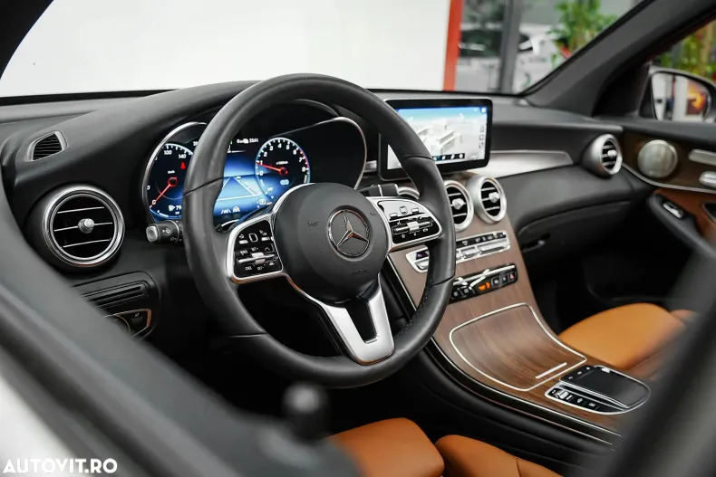 Mercedes-Benz GLC din 2021 cu 67.000 km - oferta MER165897 - foto 19