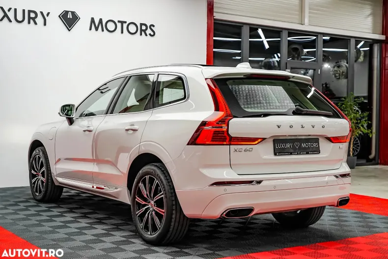 Volvo XC60 din 2020 cu 154.000 km - oferta VOL165899 - foto 11