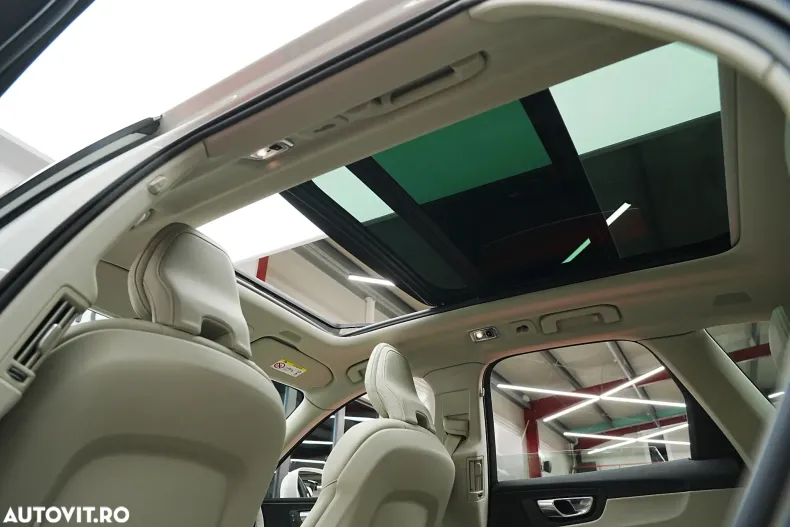 Volvo XC60 din 2020 cu 154.000 km - oferta VOL165899 - foto 12