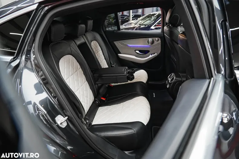 Mercedes-Benz GLC Coupe din 2020 cu 71.000 km - oferta MER165900 - foto 8