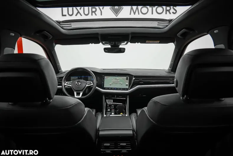 Volkswagen Touareg din 2019 cu 118.000 km - oferta VOL165901 - foto 2