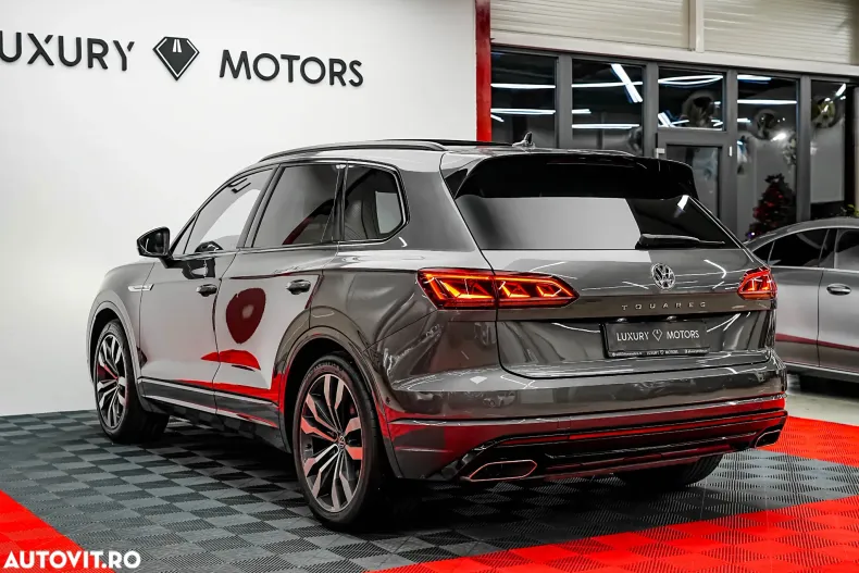 Volkswagen Touareg din 2019 cu 118.000 km - oferta VOL165901 - foto 11