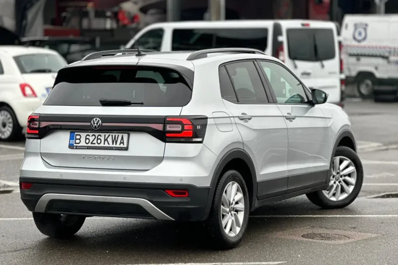 Volkswagen T-Cross din 2023 cu 110.368 km - oferta VOL165907 - foto 4