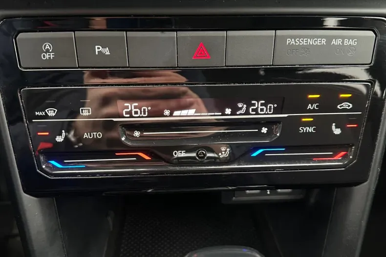 Volkswagen T-Cross din 2023 cu 110.368 km - oferta VOL165907 - foto 15