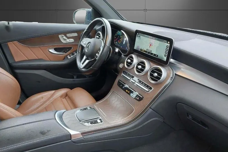 Mercedes-Benz GLC din 2020 cu 153.400 km - oferta MER165921 - foto 13