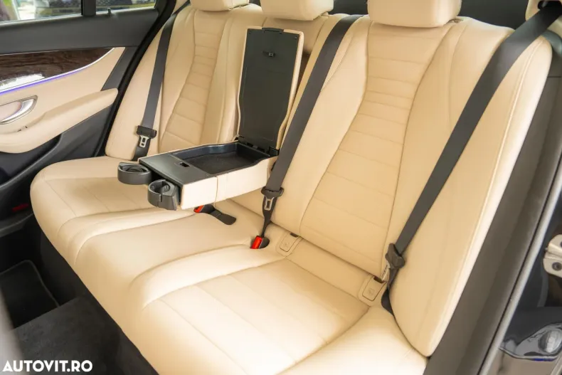 Mercedes-Benz E din 2020 cu 93.805 km - oferta MER165923 - foto 23