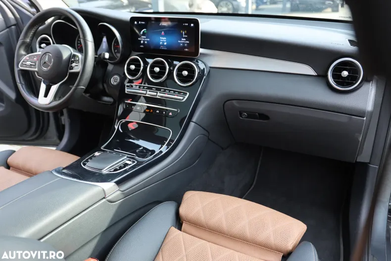 Mercedes-Benz GLC din 2021 cu 169.000 km - oferta MER165925 - foto 6