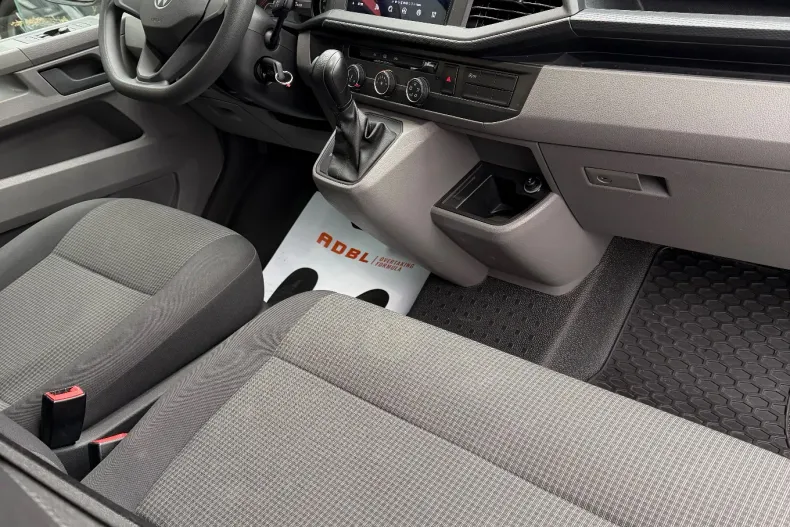 Volkswagen Caravelle din 2021 cu 160.000 km - oferta VOL165928 - foto 23