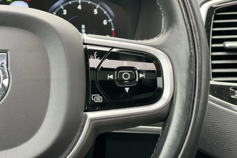 Volvo XC90 din 2020 cu 97.000 km - oferta VOL165932 - foto 16