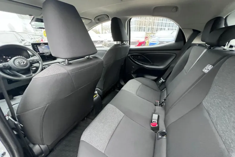 Toyota Yaris din 2022 cu 45.000 km - oferta TOY165934 - foto 11