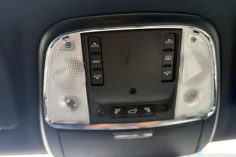 Jeep Grand Cherokee din 2019 cu 108.180 km - oferta JEE165935 - foto 20