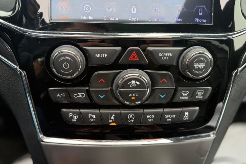 Jeep Grand Cherokee din 2019 cu 108.180 km - oferta JEE165935 - foto 21