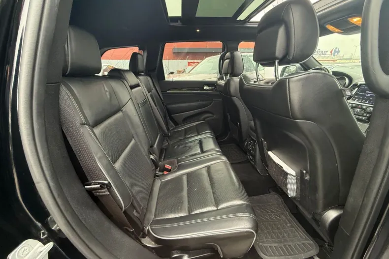 Jeep Grand Cherokee din 2019 cu 108.180 km - oferta JEE165935 - foto 29