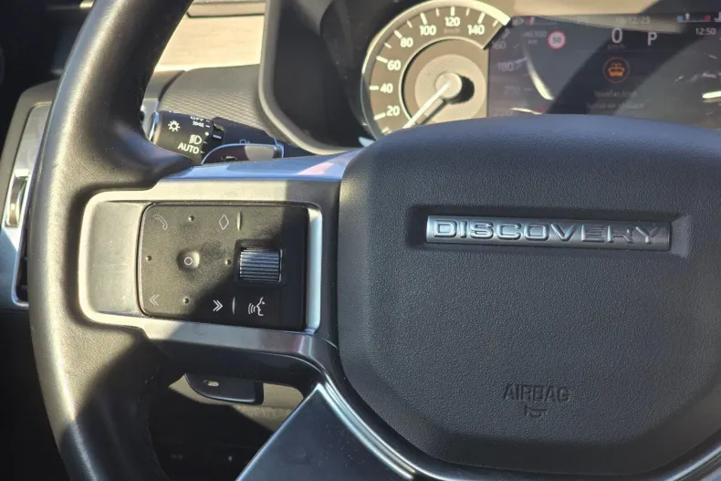 Land Rover Discovery din 2023 cu 40.000 km - oferta LAN165936 - foto 35