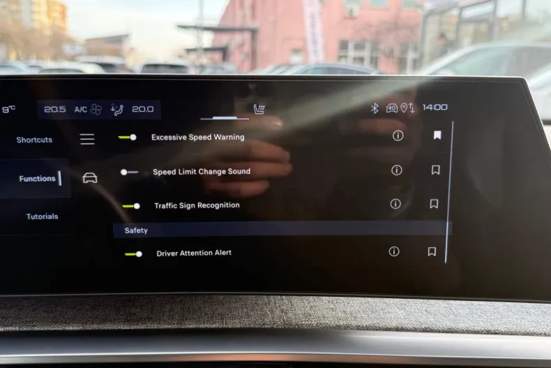 Peugeot 3008 din 2024 cu 34.202 km - oferta PEU165938 - foto 11