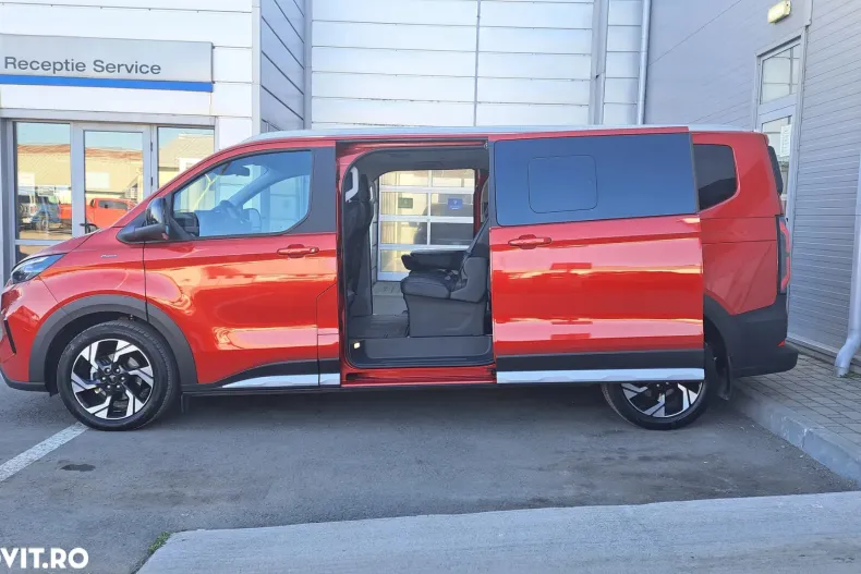 Ford Tourneo Custom din 2025 cu 1 km - oferta FOR165944 - foto 7