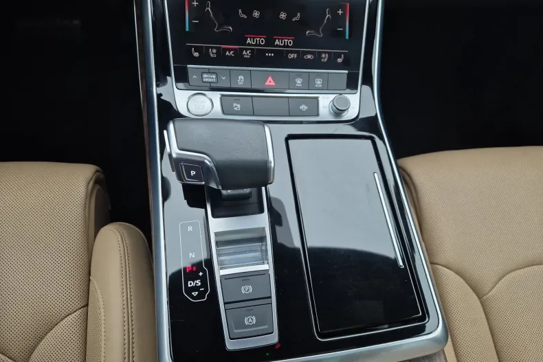 Audi Q7 din 2019 cu 97.262 km - oferta AUD165949 - foto 18