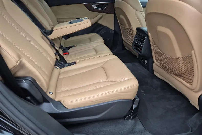 Audi Q7 din 2019 cu 97.262 km - oferta AUD165949 - foto 23