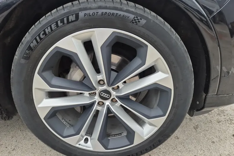 Audi Q7 din 2019 cu 97.262 km - oferta AUD165949 - foto 26