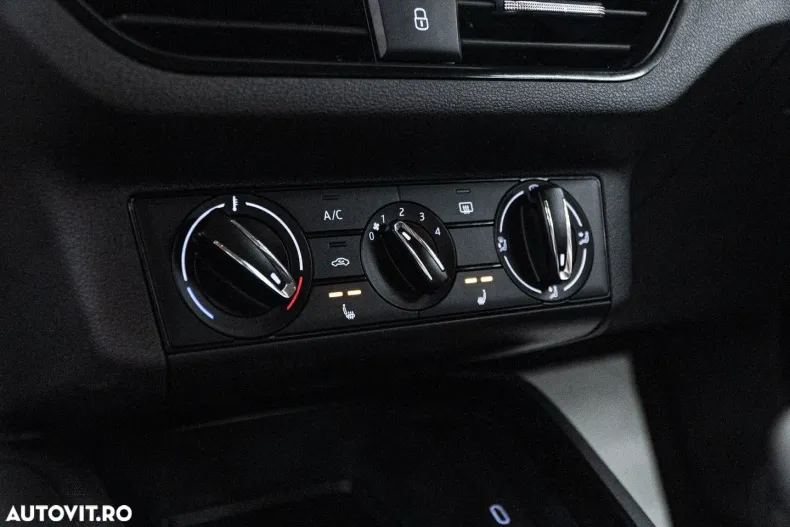 Skoda Kamiq din 2023 cu 99.900 km - oferta SKO165952 - foto 11