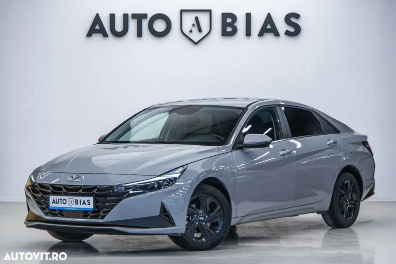 Hyundai Elantra din 2022 cu 90.735 km - oferta HYU165955 - foto 1