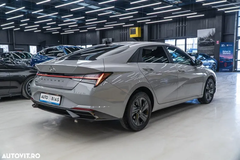 Hyundai Elantra din 2022 cu 90.735 km - oferta HYU165955 - foto 7