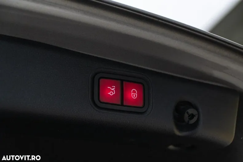 Mercedes-Benz E din 2022 cu 160.390 km - oferta MER165957 - foto 26