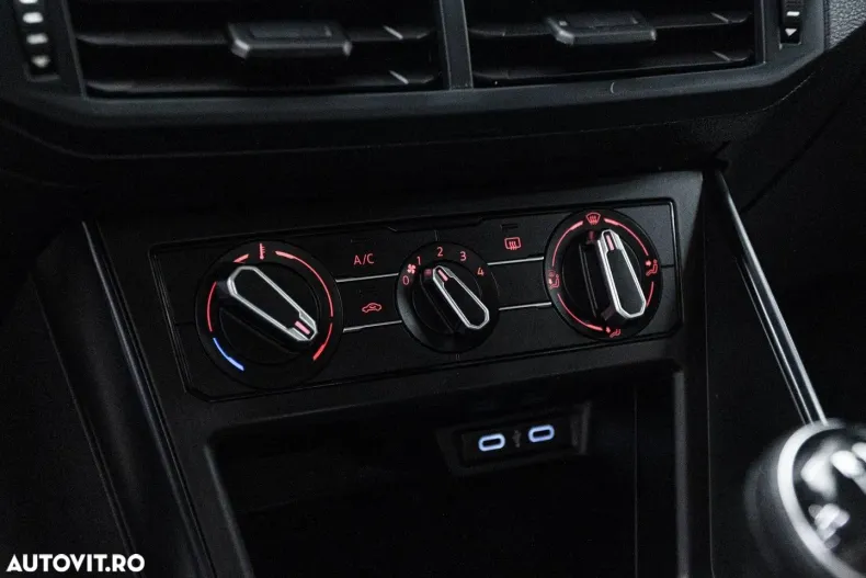 Volkswagen Polo din 2020 cu 68.311 km - oferta VOL165959 - foto 11