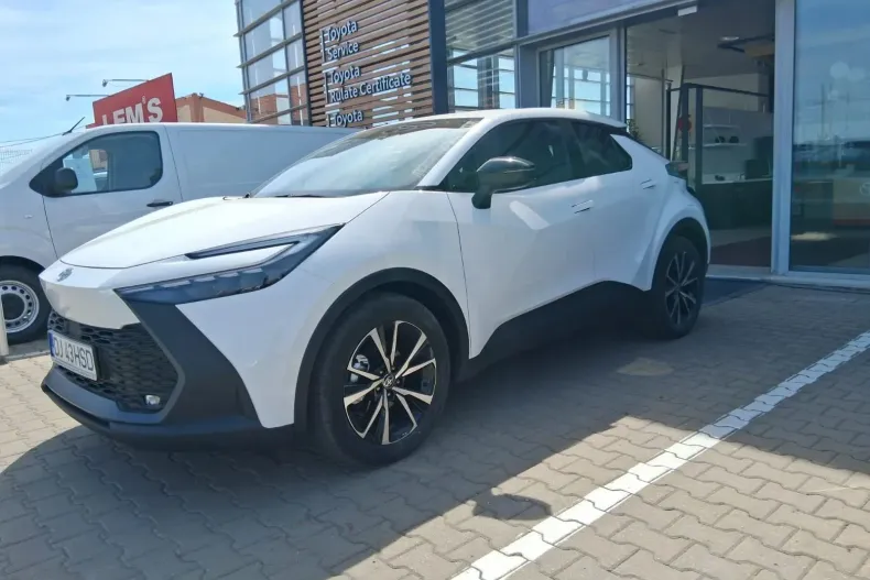 Toyota C-HR din 2025 cu 2.000 km - oferta TOY165963 - foto 1