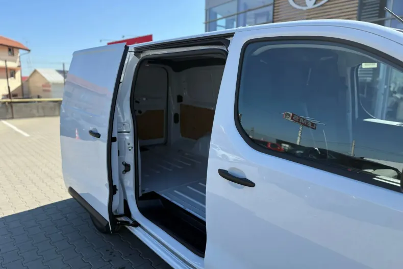 Toyota Proace din 2024 cu 6 km - oferta TOY165965 - foto 3