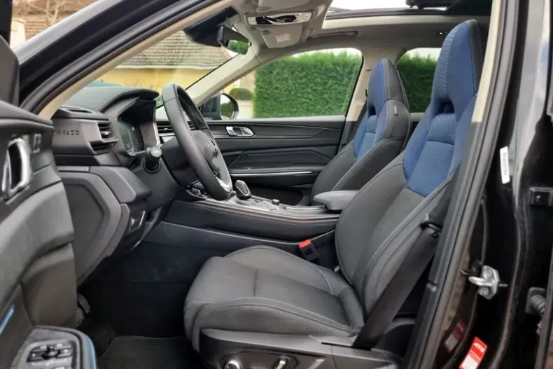 Lynk&Co 01 din 2022 cu 99.644 km - oferta LYN165971 - foto 8