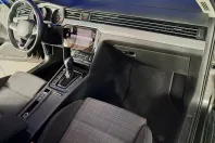 Volkswagen Passat din 2022 cu 100.776 km - oferta VOL165975 - foto 19