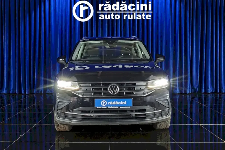 Volkswagen Tiguan din 2020 cu 70.629 km - oferta VOL165976 - foto 9