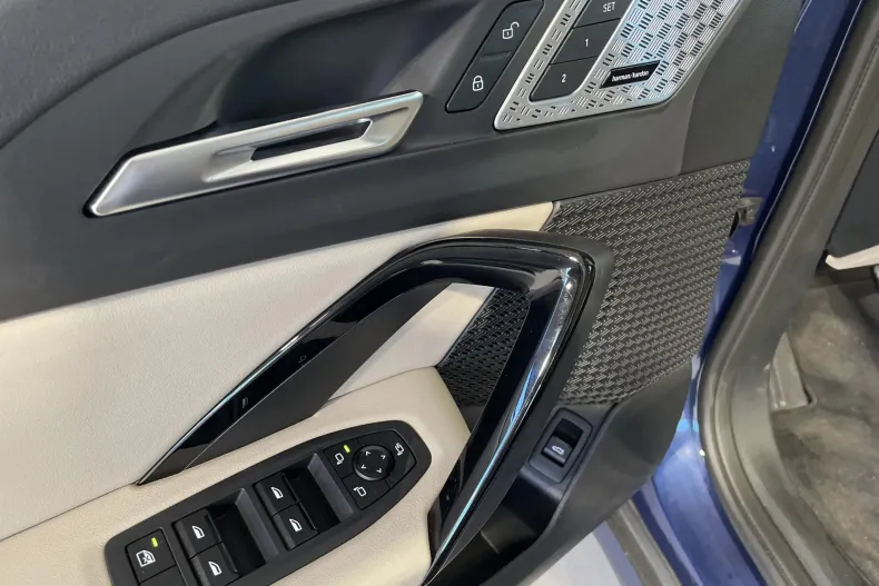 BMW X1 din 2023 cu 87.256 km - oferta BMW165987 - foto 14