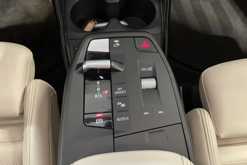 BMW X1 din 2023 cu 87.256 km - oferta BMW165987 - foto 18