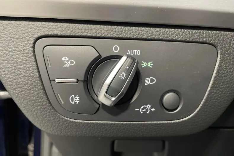 Audi Q5 din 2021 cu 98.643 km - oferta AUD165988 - foto 15