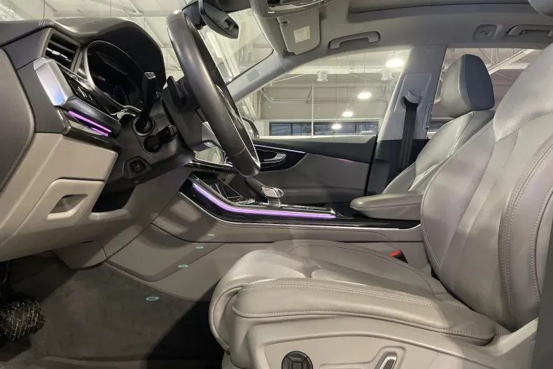 Audi Q8 din 2021 cu 82.121 km - oferta AUD165989 - foto 25