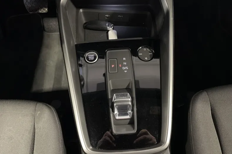 Audi A3 din 2021 cu 113.885 km - oferta AUD165990 - foto 18