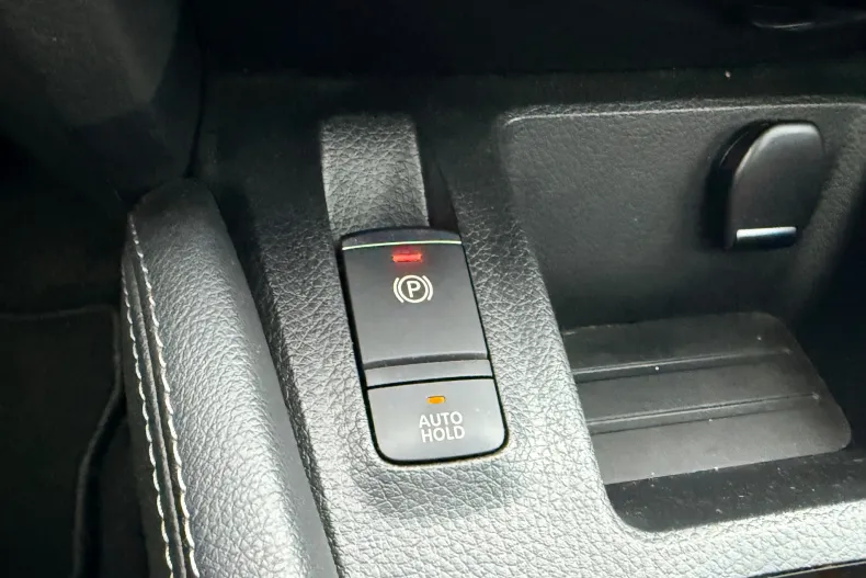 Nissan Qashqai din 2021 cu 168.000 km - oferta NIS165992 - foto 16