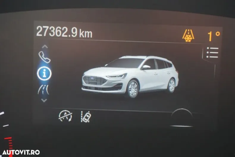 Ford Focus din 2022 cu 27.500 km - oferta FOR165996 - foto 11