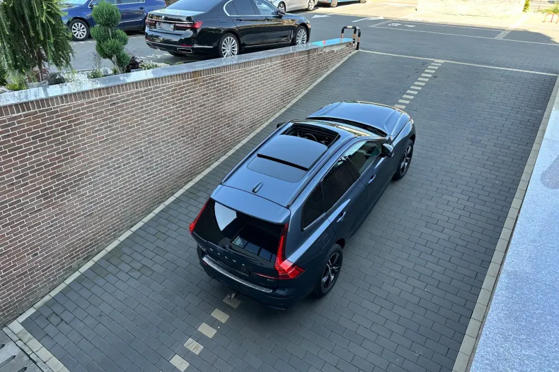 Volvo XC60 din 2022 cu 112.000 km - oferta VOL165998 - foto 10