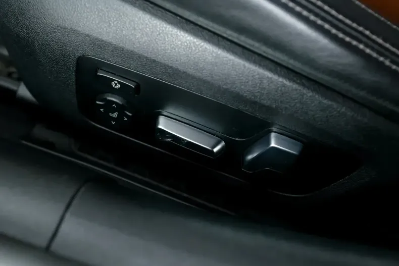 BMW Seria 8 din 2020 cu 94.245 km - oferta BMW166005 - foto 19