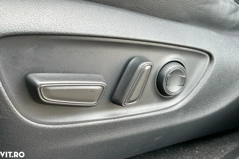 Toyota RAV4 din 2020 cu 98.336 km - oferta TOY166006 - foto 26