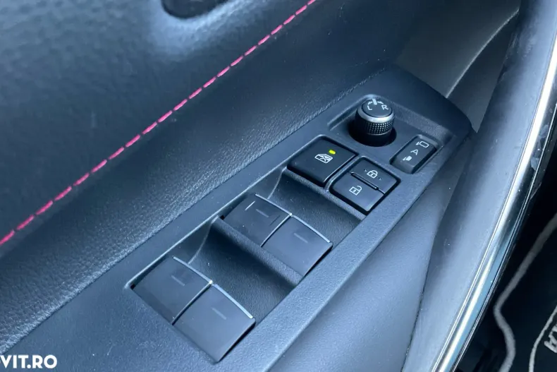 Toyota Corolla din 2022 cu 109.740 km - oferta TOY166007 - foto 37