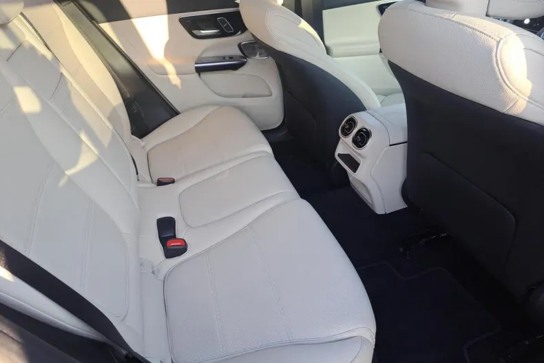 Mercedes-Benz GLC din 2024 cu 35.800 km - oferta MER166011 - foto 14