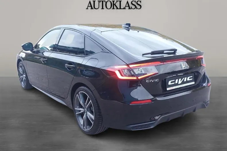 Honda Civic din 2025 cu 4.000 km - oferta HON166012 - foto 3