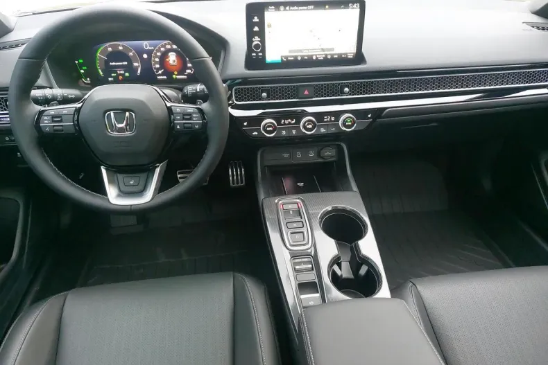 Honda Civic din 2025 cu 4.000 km - oferta HON166012 - foto 10