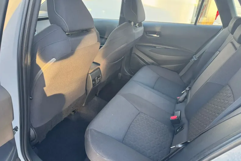 Toyota Corolla din 2021 cu 48.446 km - oferta TOY166017 - foto 10