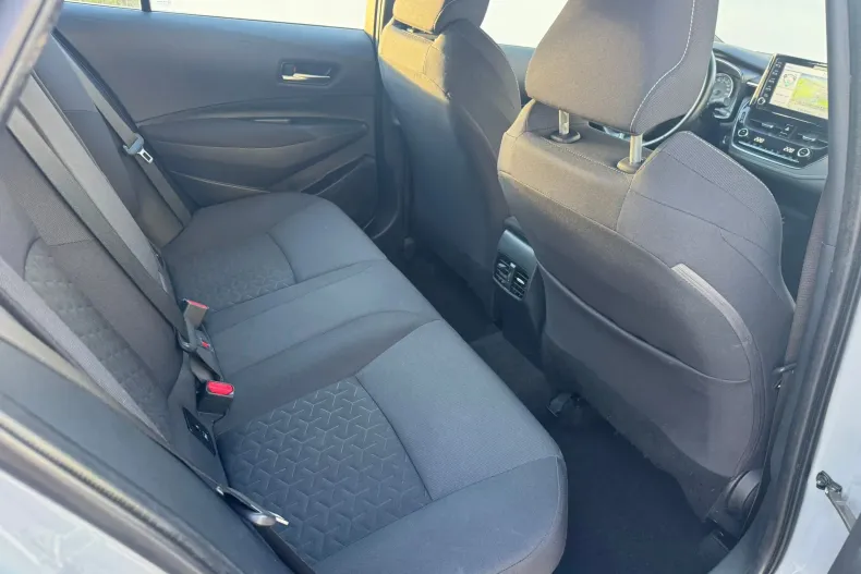 Toyota Corolla din 2021 cu 48.446 km - oferta TOY166017 - foto 11