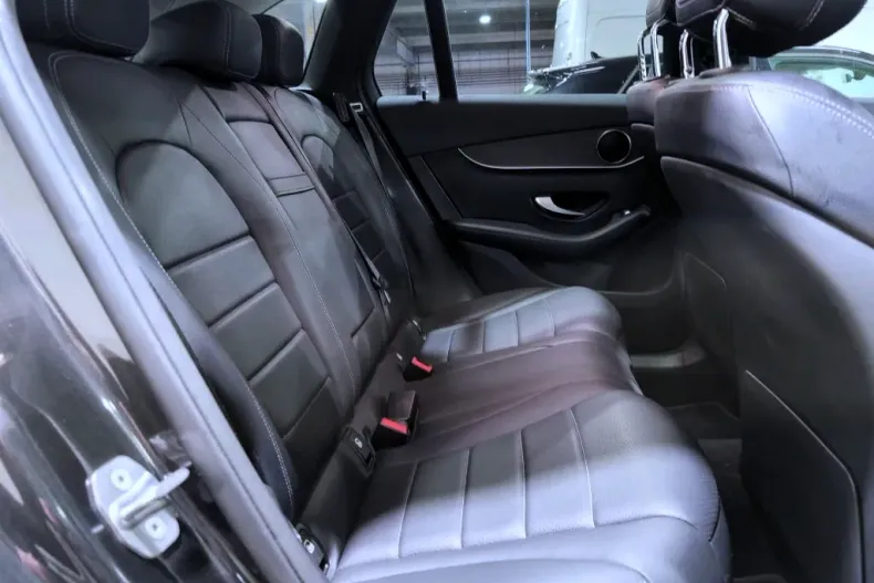 Mercedes-Benz GLC din 2021 cu 102.901 km - oferta MER166018 - foto 13